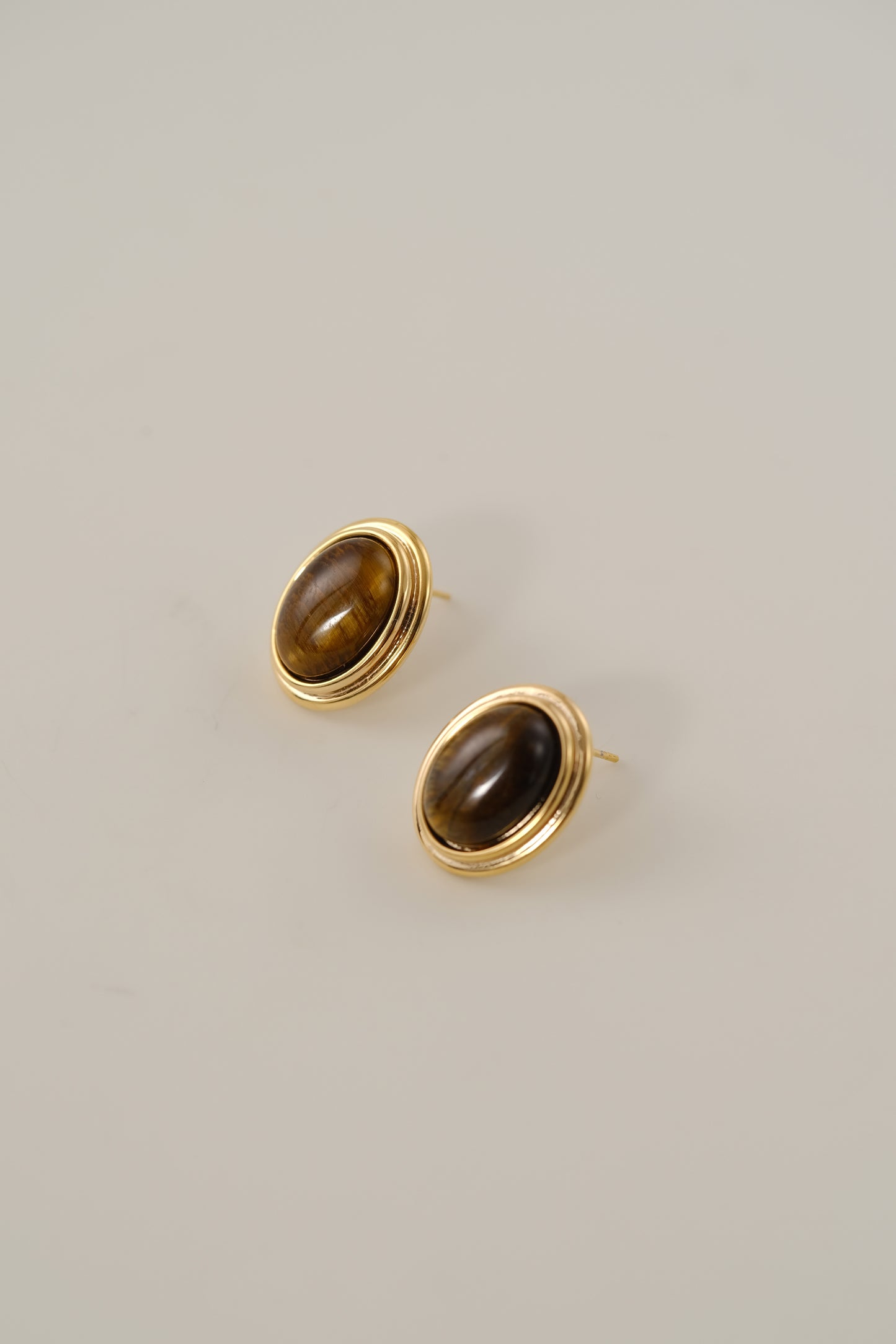 Tiger eyes - Copper plated with 18ct gold / Silver needles earrings