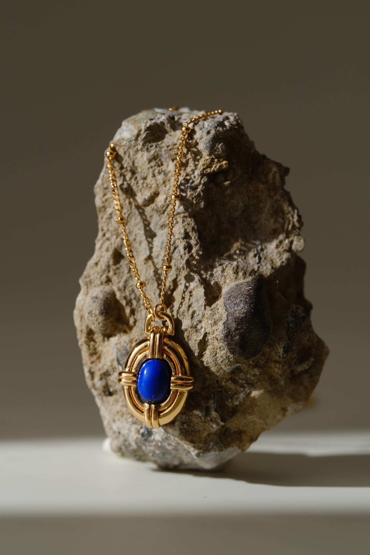 Royal - 18ct gold-plated silver, lapis lazuli necklace necklace